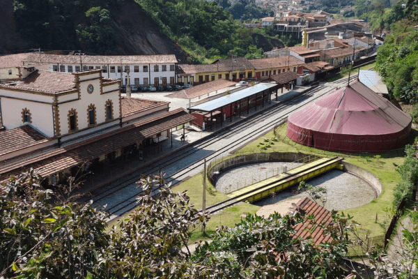 Pedalando pela História: Uma Aventura de Mountain Bike em Ouro Preto